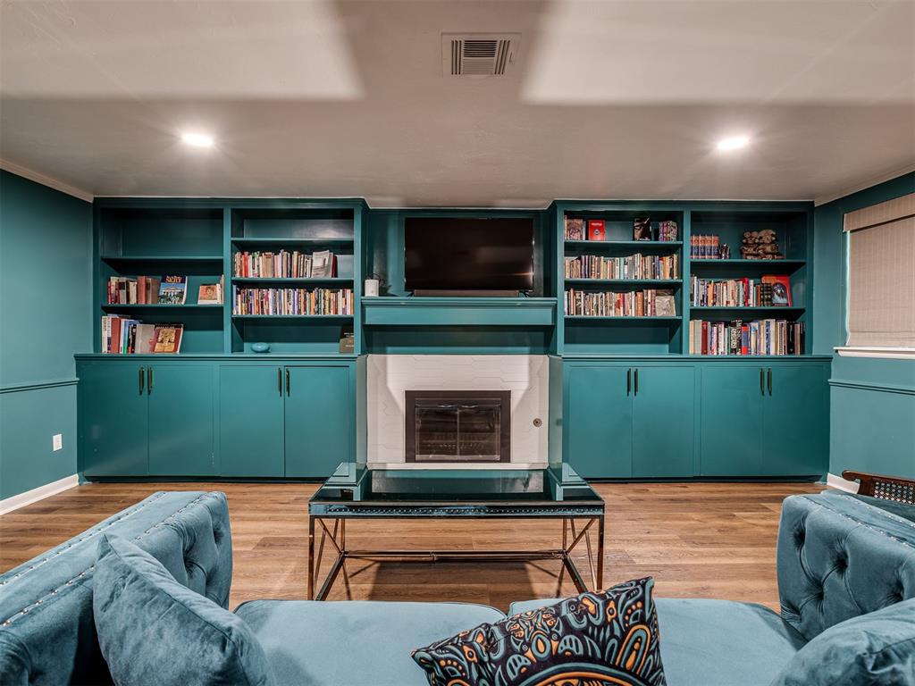 1327 W Wilshire Boulevard Property Photo 34