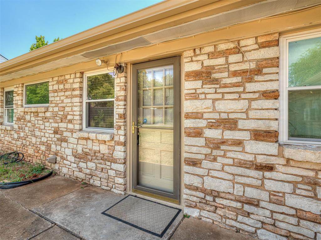 1327 W Wilshire Boulevard Property Photo 37
