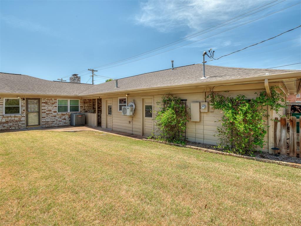 1327 W Wilshire Boulevard Property Photo 42