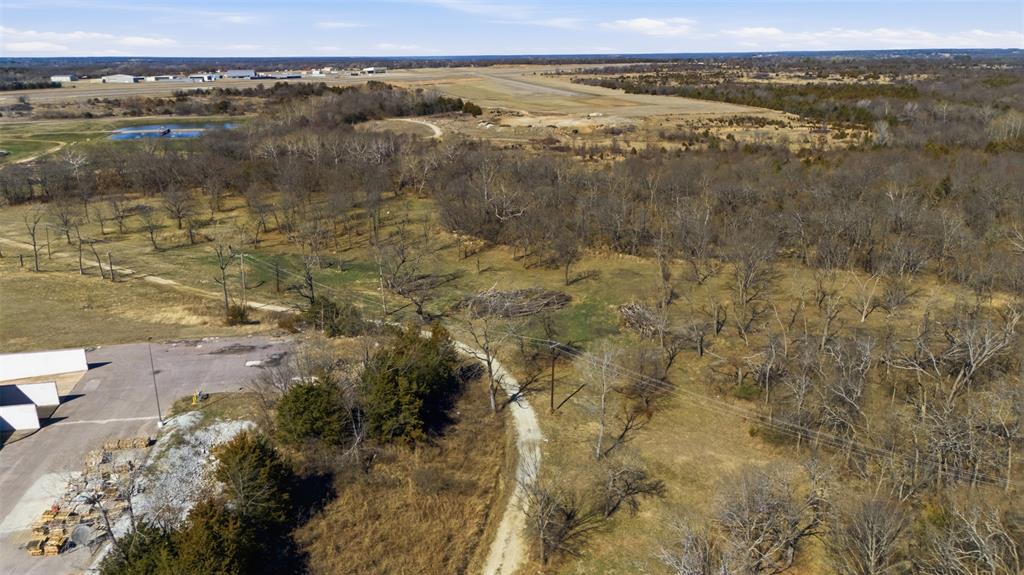 1200 Lonne Abbott Boulevard Property Photo 32