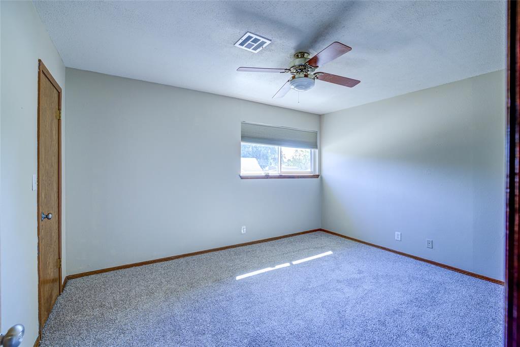 1220 Barkley Avenue Property Photo 32