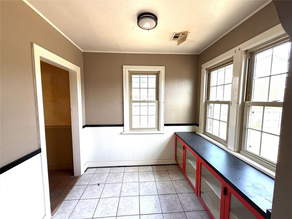 2101 Nw 27th Street Property Photo 4