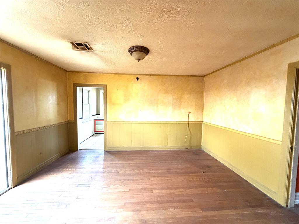 2101 Nw 27th Street Property Photo 5
