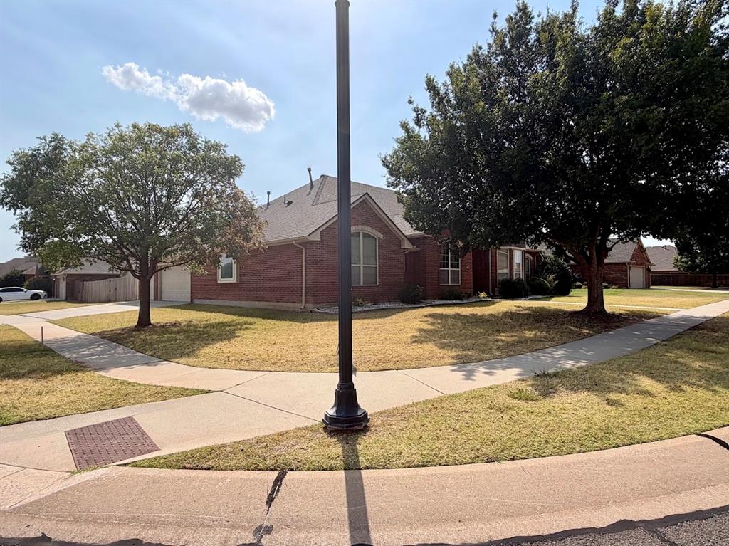 2416 Birmingham Drive Property Photo 4
