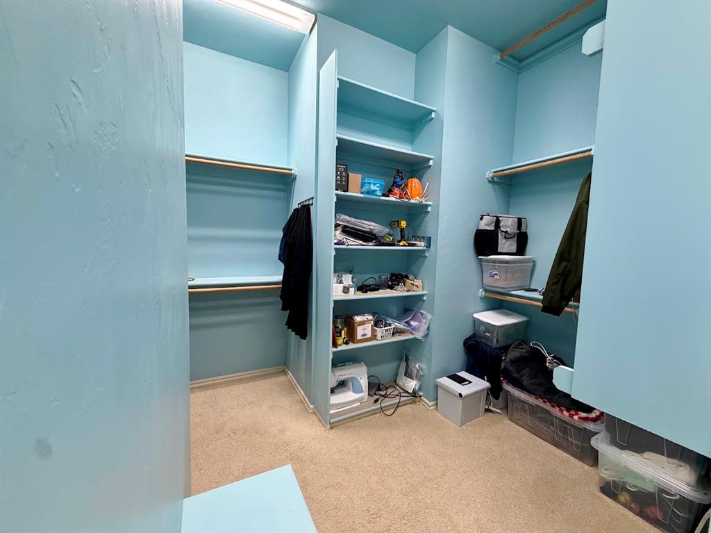 2416 Birmingham Drive Property Photo 16