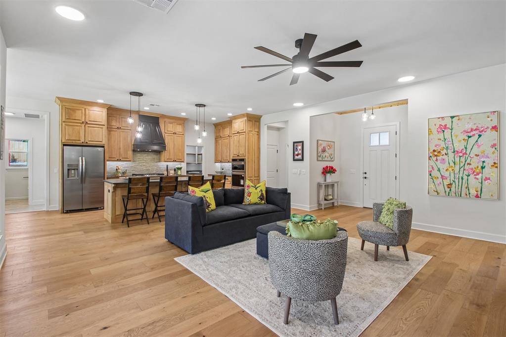 2100 Ingels Circle Property Photo 8