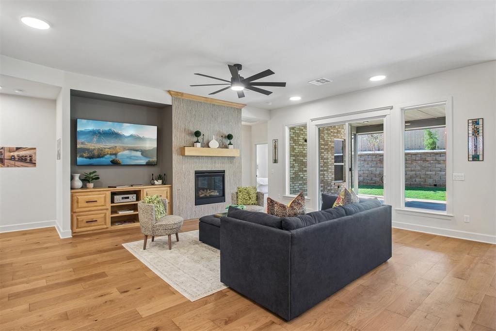 2100 Ingels Circle Property Photo 10