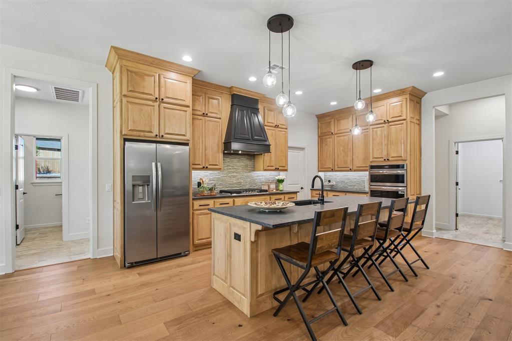 2100 Ingels Circle Property Photo 12