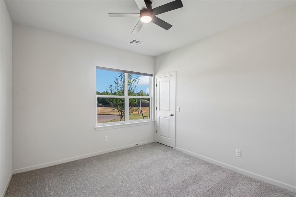 2100 Ingels Circle Property Photo 32