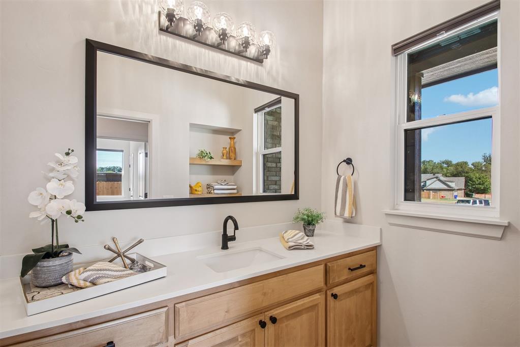 2100 Ingels Circle Property Photo 34