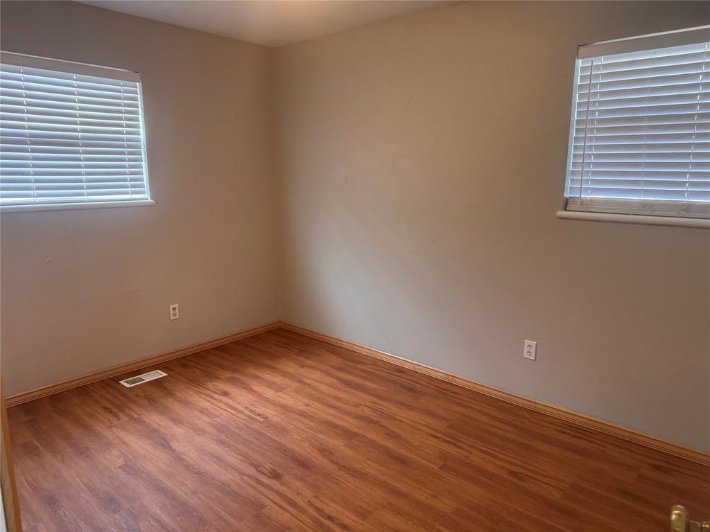 117 Ann Arbor Drive Property Photo 7