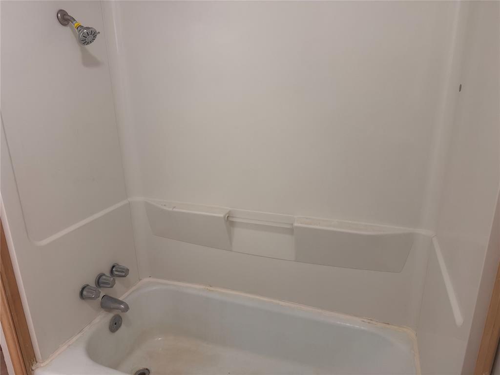 117 Ann Arbor Drive Property Photo 9