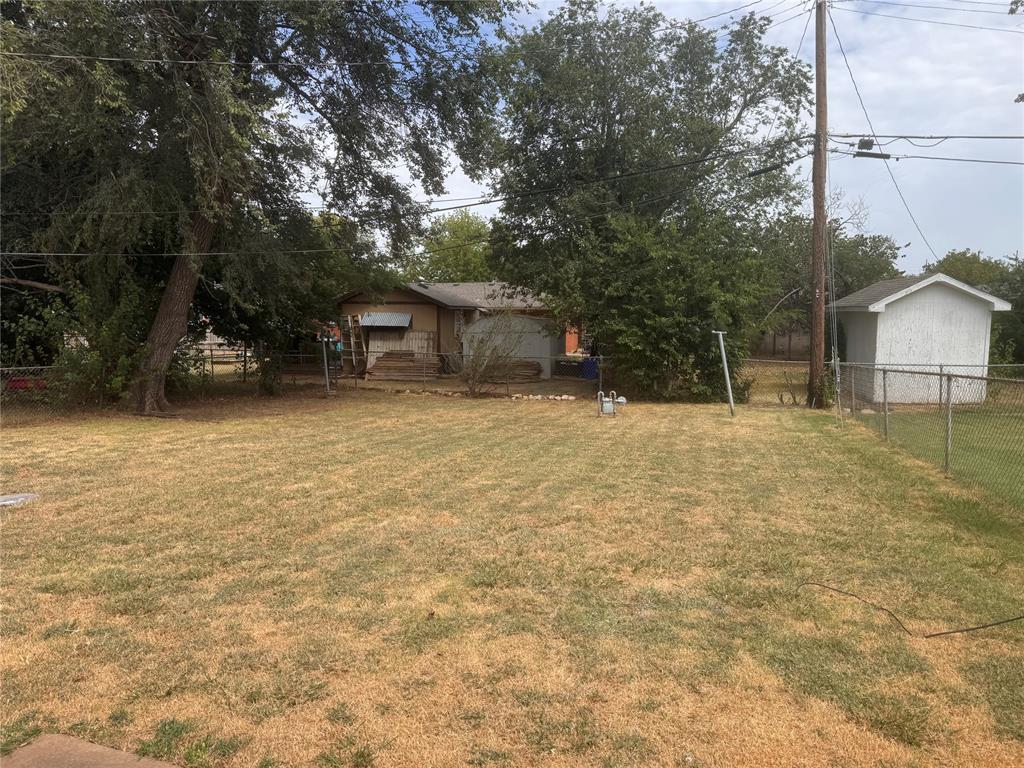 117 Ann Arbor Drive Property Photo 11