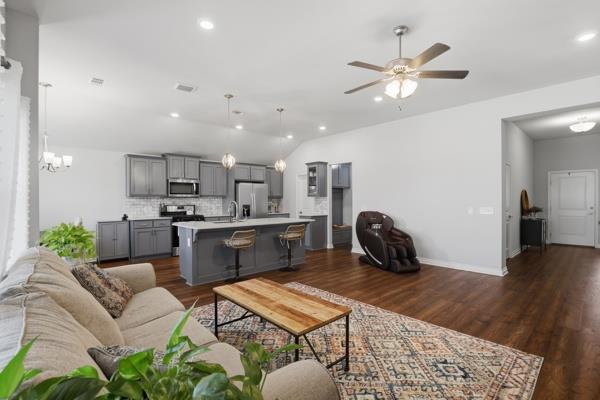 11325 Nw 133rd Street Property Photo 7