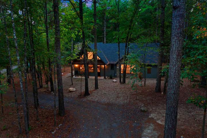 147 Lazy River Lane Property Photo 3