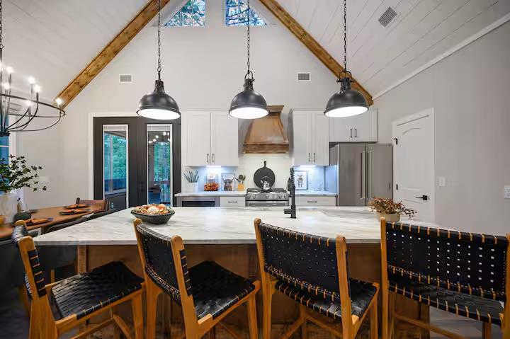 147 Lazy River Lane Property Photo 10