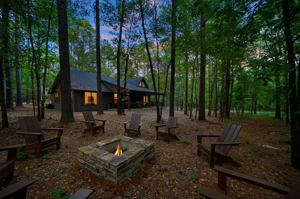 147 Lazy River Lane Property Photo 19