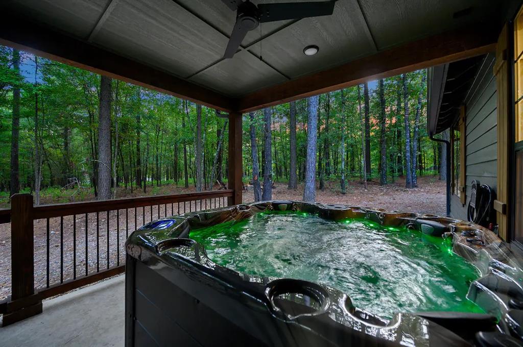147 Lazy River Lane Property Photo 20