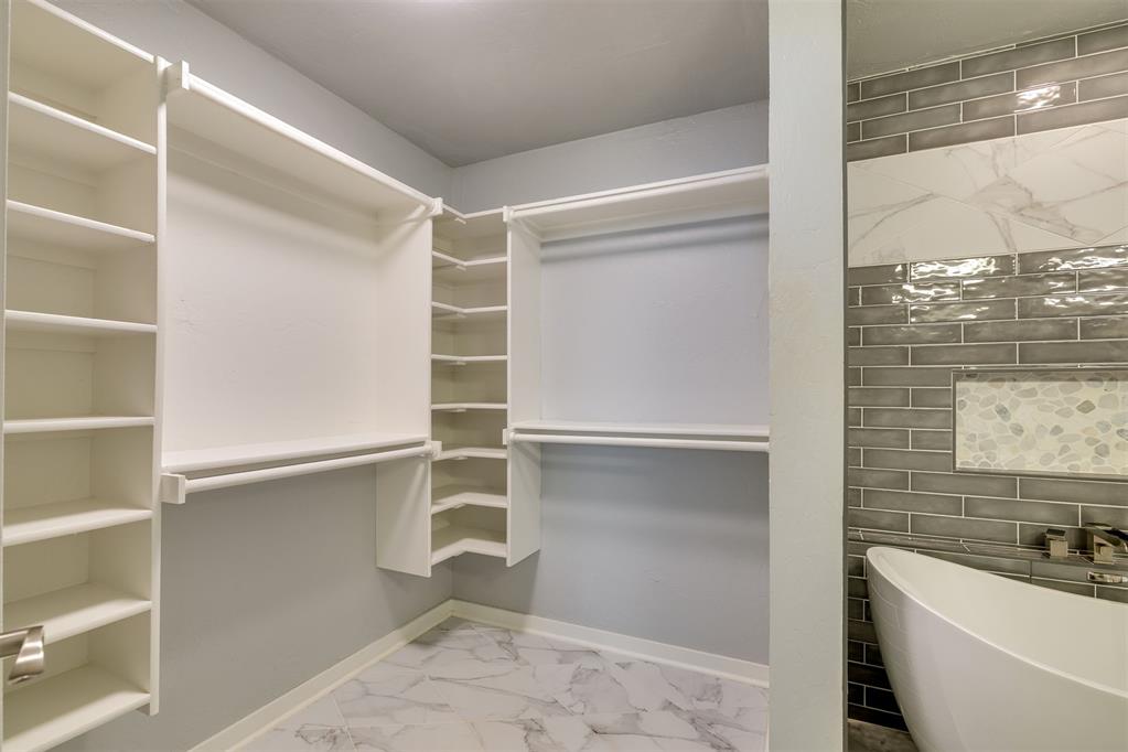 2405 Nw 59th Street Property Photo 30
