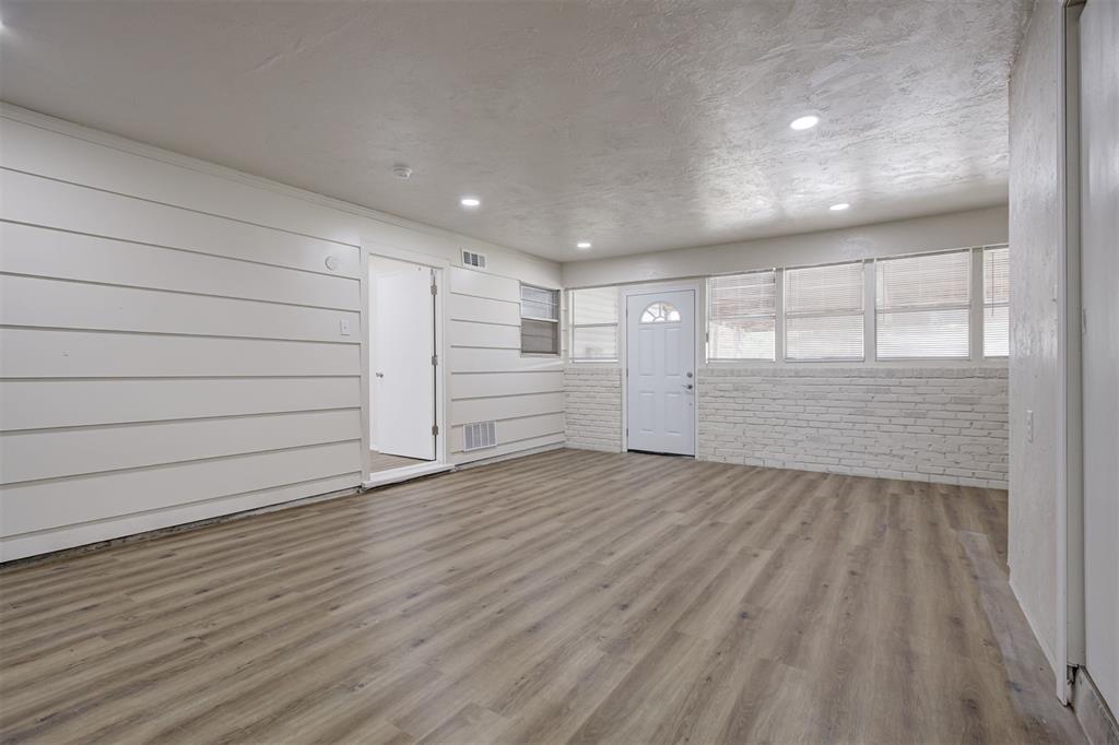 2741 Sw 60th Street Property Photo 6