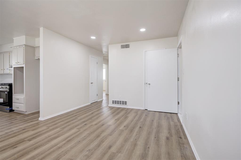 2741 Sw 60th Street Property Photo 9