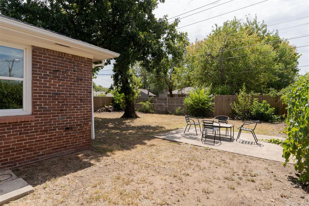 1908 Churchill Way Property Photo 43
