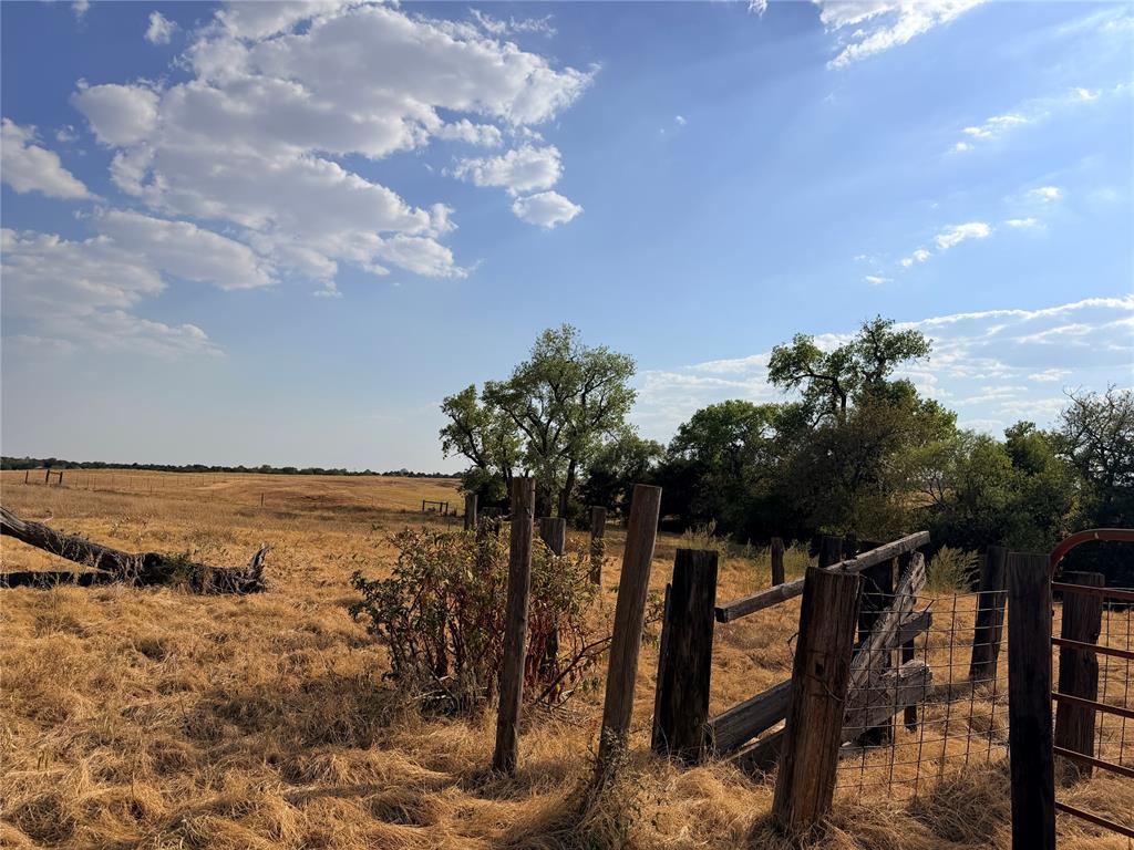 25727 Highway 8 Property Photo 11
