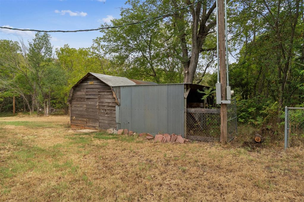 8300 S Anderson Road Property Photo 38