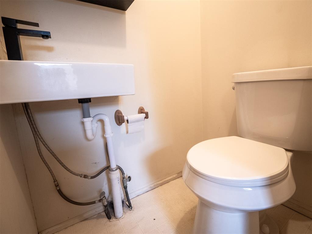 1004 Birch Street Property Photo 25