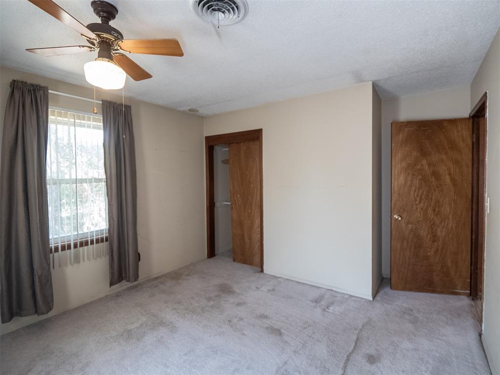 1004 Birch Street Property Photo 28