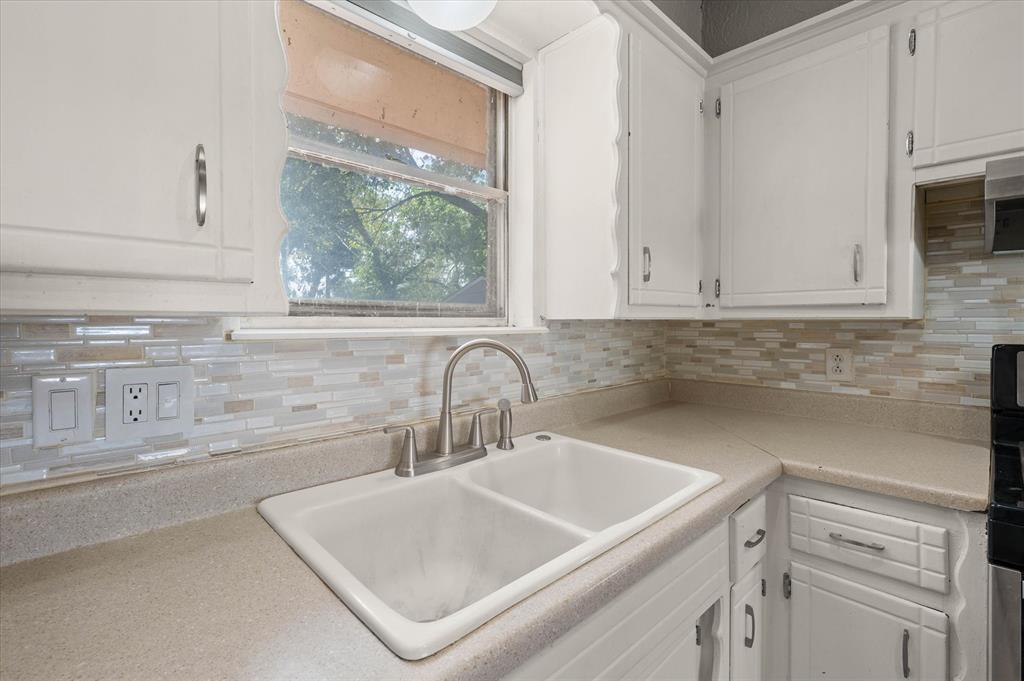 748 N Markwell Avenue Property Photo 19