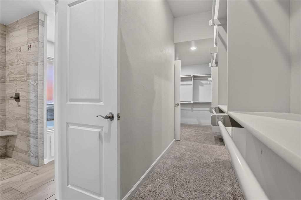 5412 Santa Lucia Drive Property Photo 18