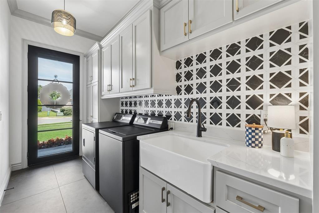 6401 Turnberry Place Property Photo 34