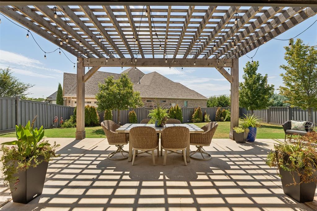 6401 Turnberry Place Property Photo 37