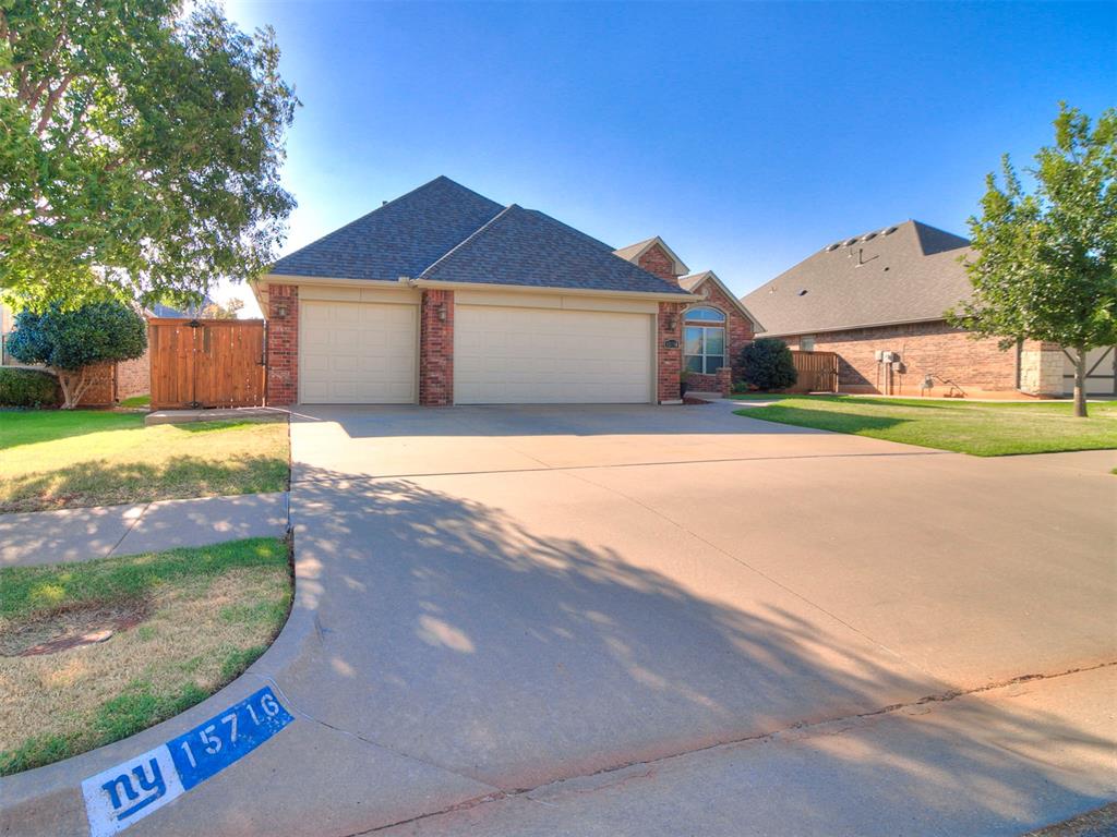 15716 Hatterly Lane Property Photo 3