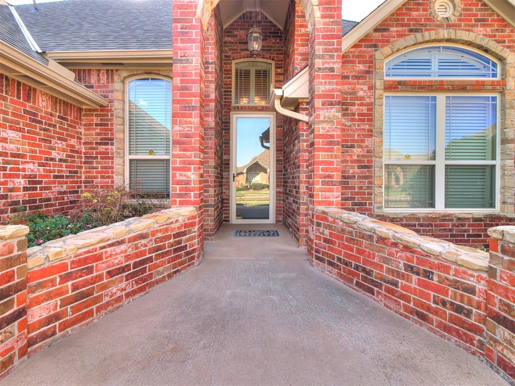 15716 Hatterly Lane Property Photo 4