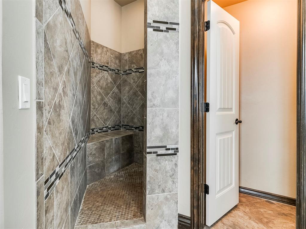 15716 Hatterly Lane Property Photo 31