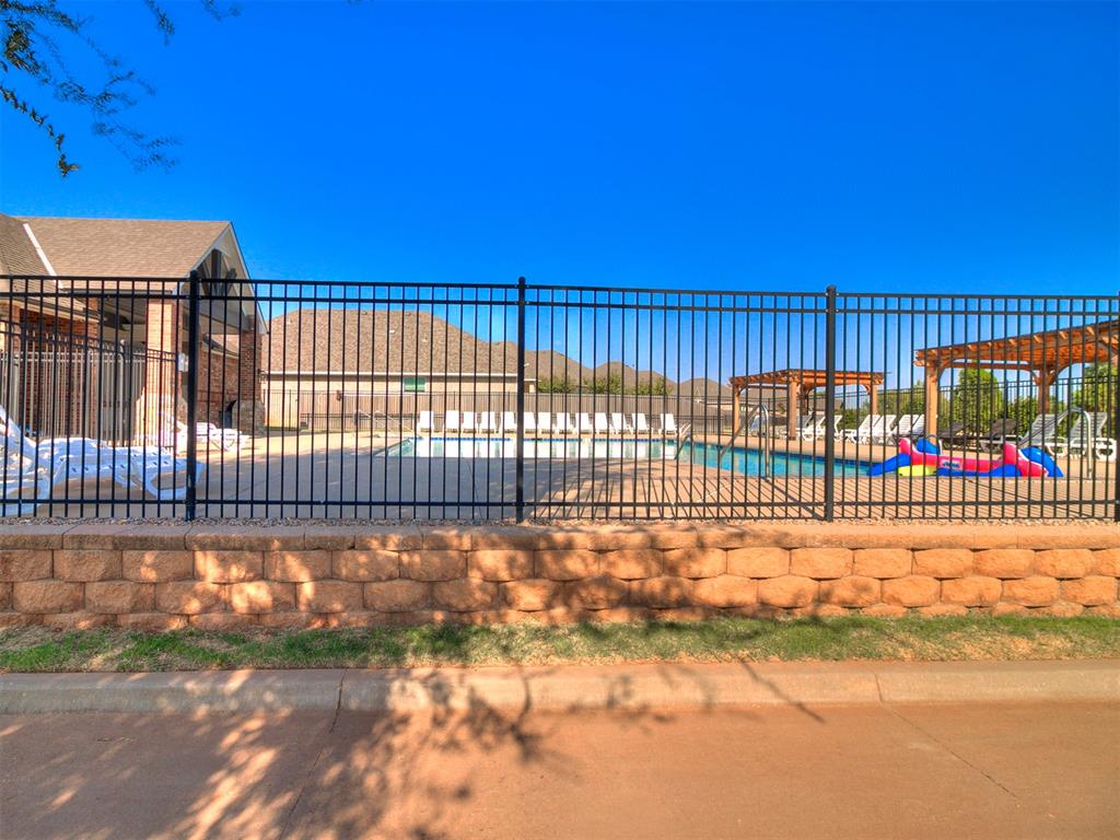 15716 Hatterly Lane Property Photo 47