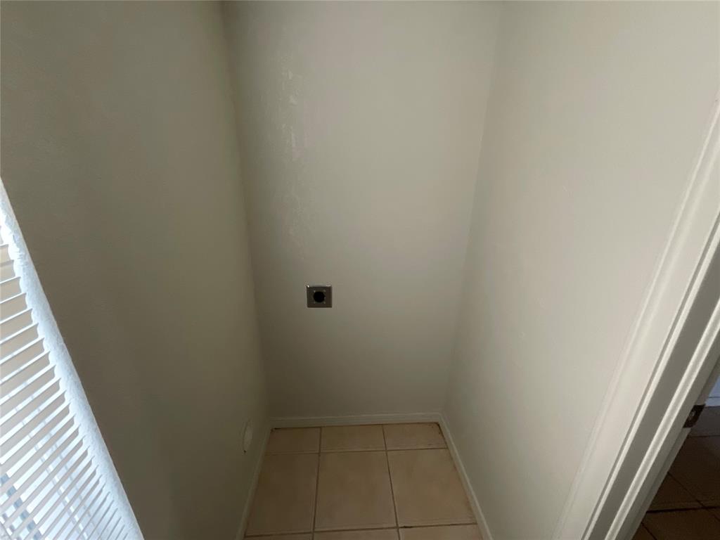 5517 Del Creek Road Property Photo 8