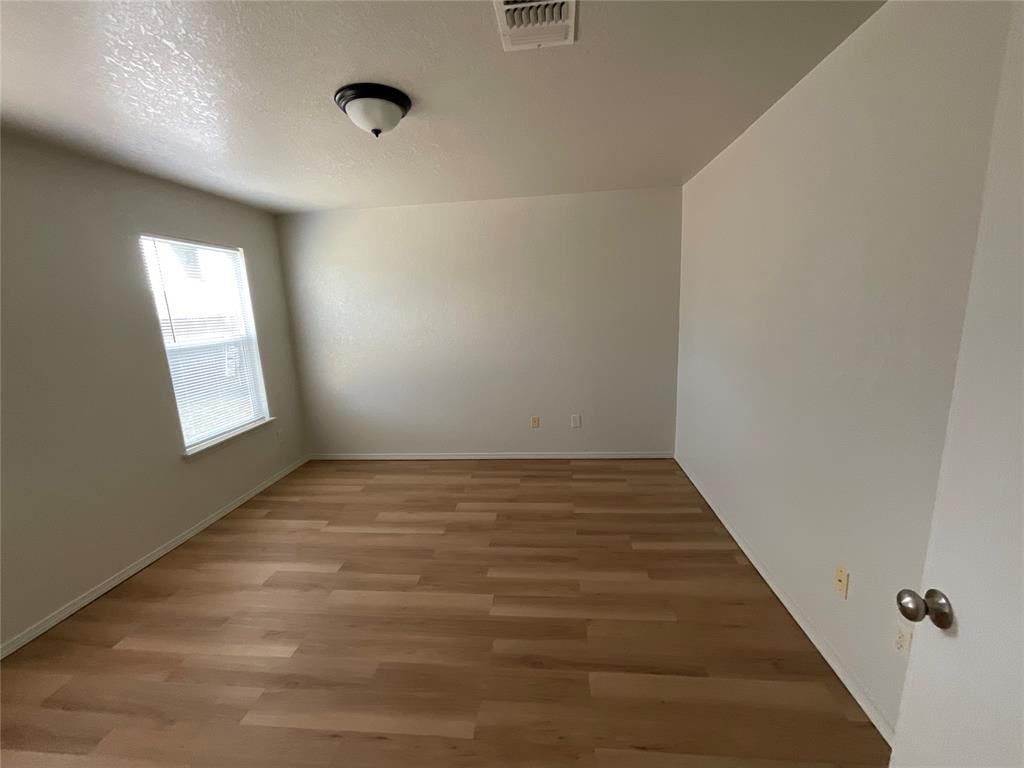 5517 Del Creek Road Property Photo 13