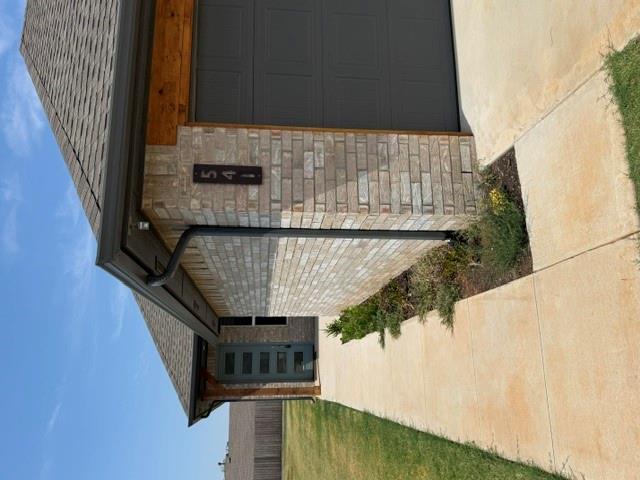 541 Wimbledon Road Property Photo 2