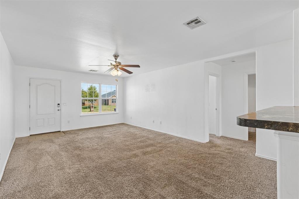 11820 Nw 130th Street Property Photo 5