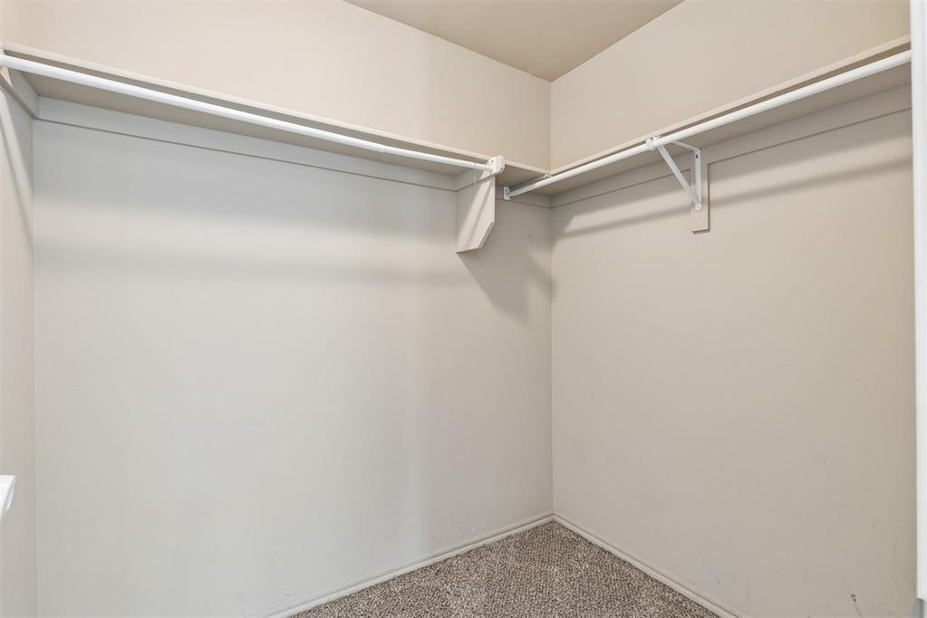 11820 Nw 130th Street Property Photo 22