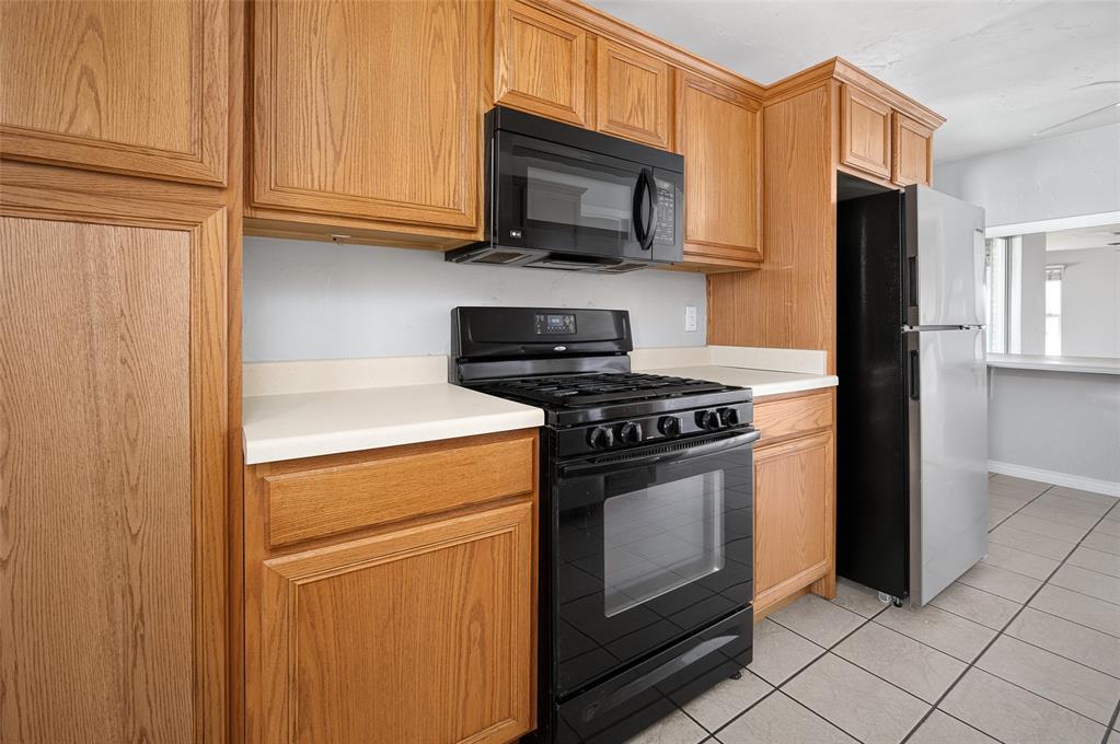1246103 Property Photo 13