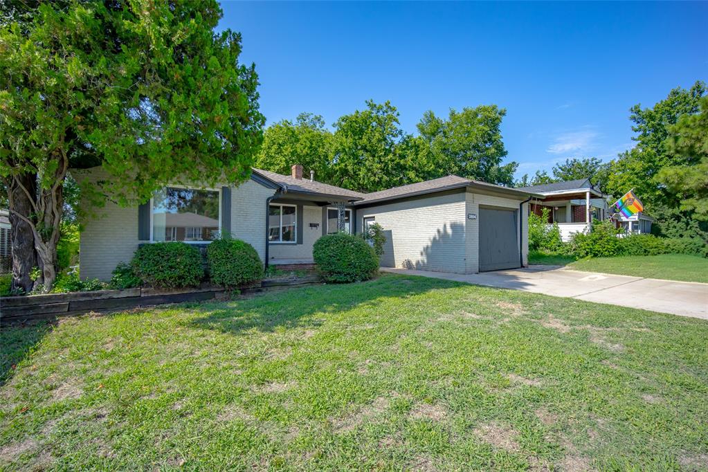 1246103 Property Photo 19