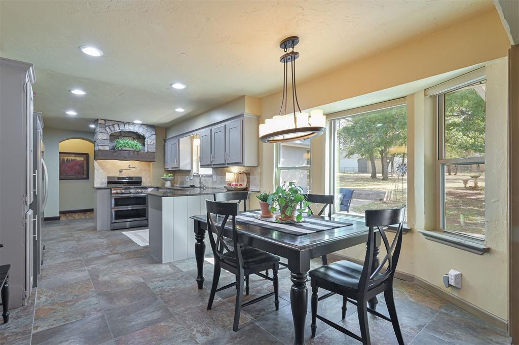 11416 Wolf Creek Road Property Photo 9