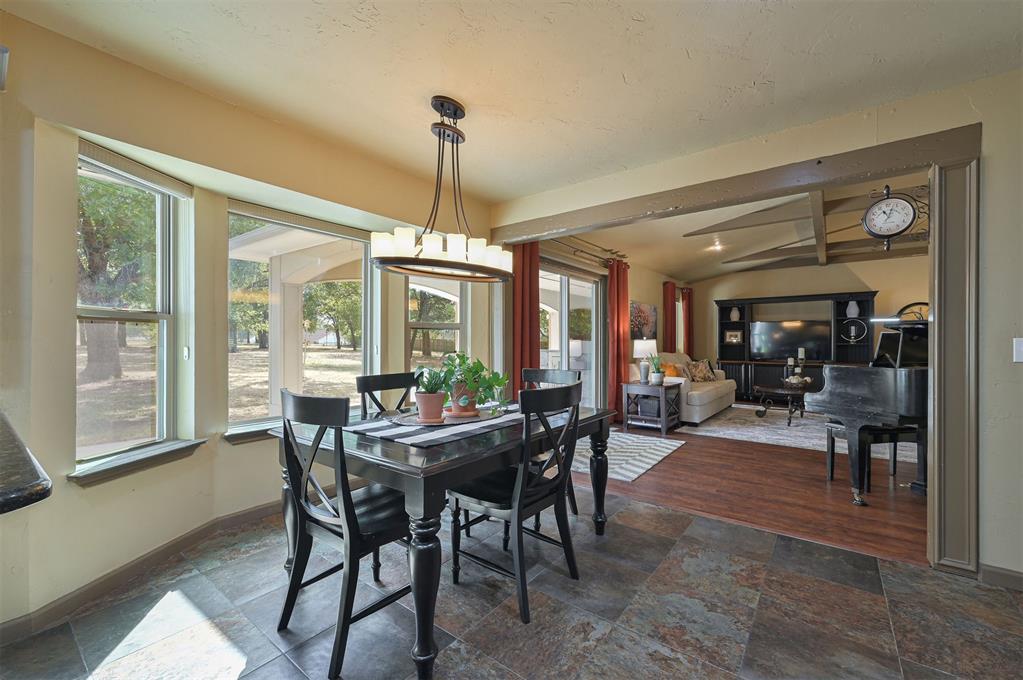 11416 Wolf Creek Road Property Photo 10