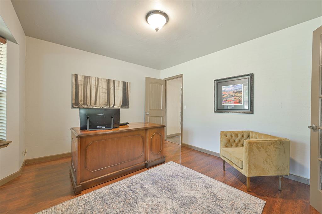11416 Wolf Creek Road Property Photo 15