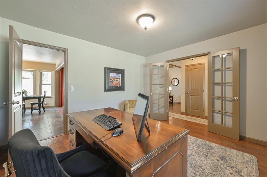 11416 Wolf Creek Road Property Photo 16