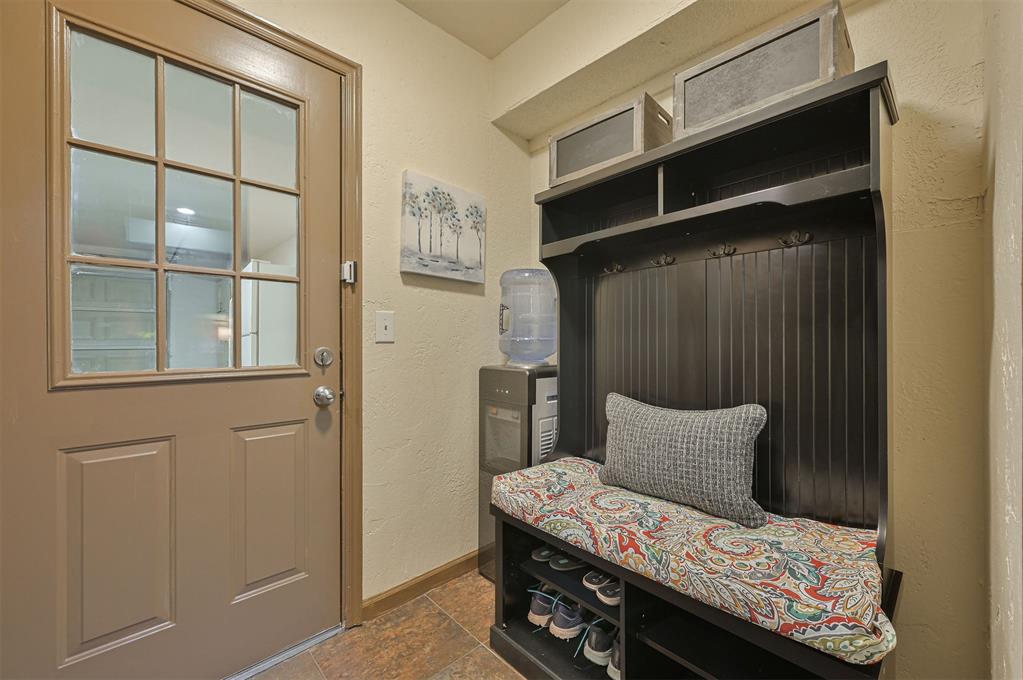 11416 Wolf Creek Road Property Photo 29